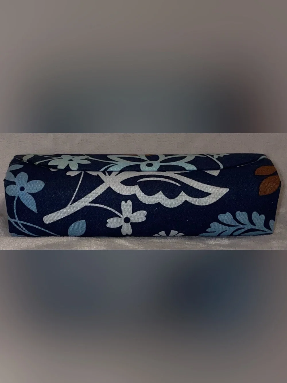 Vera Bradley Java Floral Hard Eyeglass Case Magnetic Closure Blue Brown Sunglass